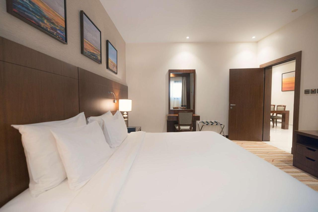 Radisson Blu Hotel, Buraidah Luaran gambar