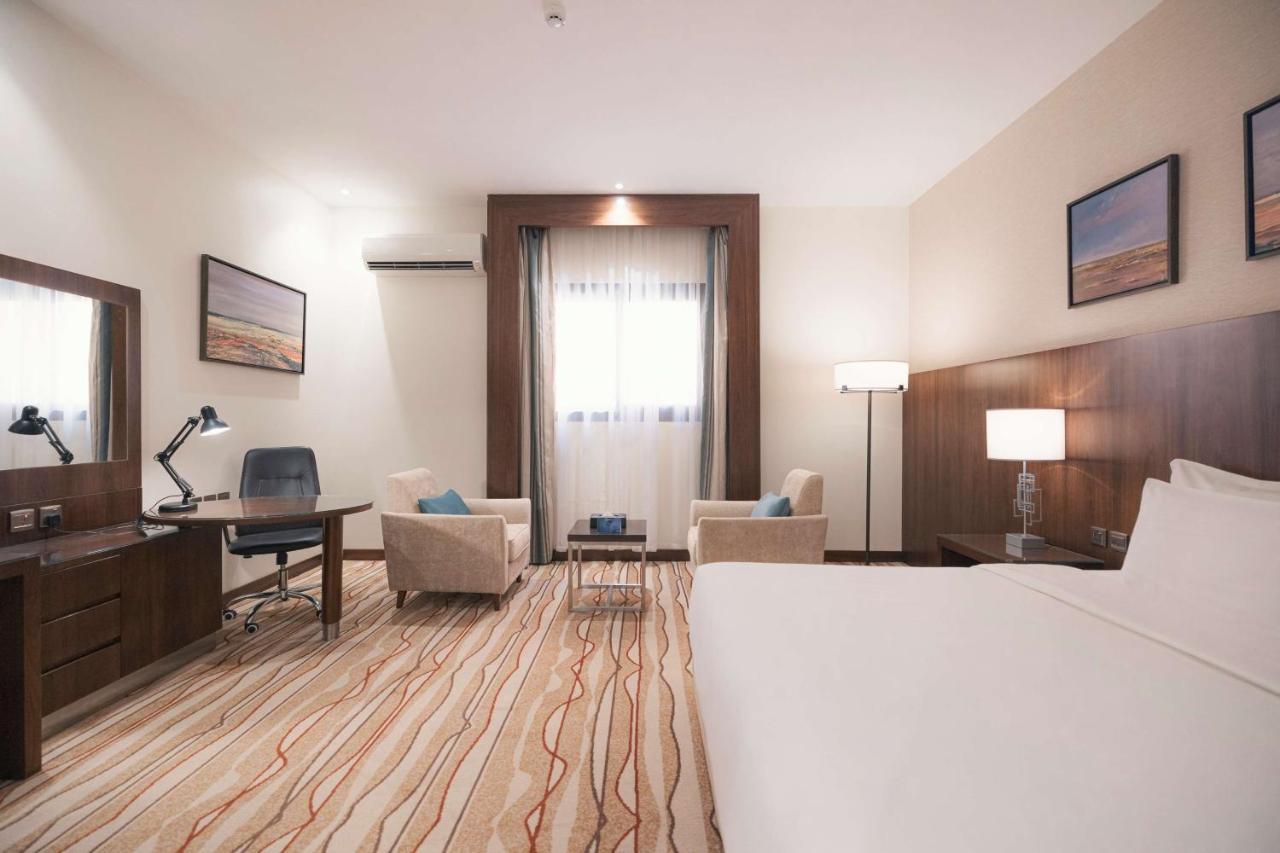Radisson Blu Hotel, Buraidah Luaran gambar