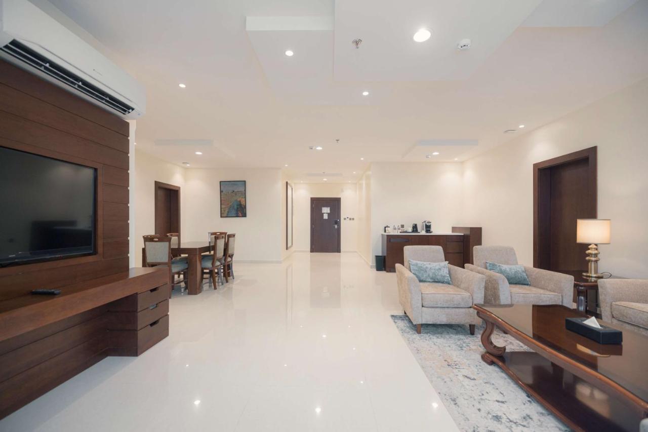 Radisson Blu Hotel, Buraidah Luaran gambar