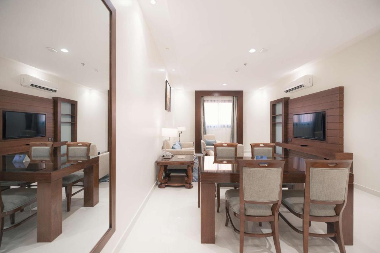 Radisson Blu Hotel, Buraidah Luaran gambar